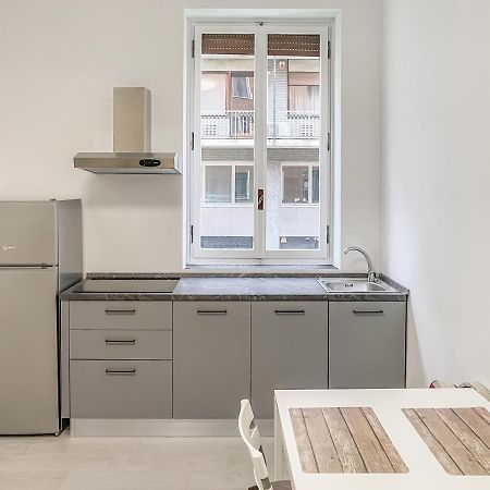Bnb Capital Milano Moscova - White Bagian luar foto