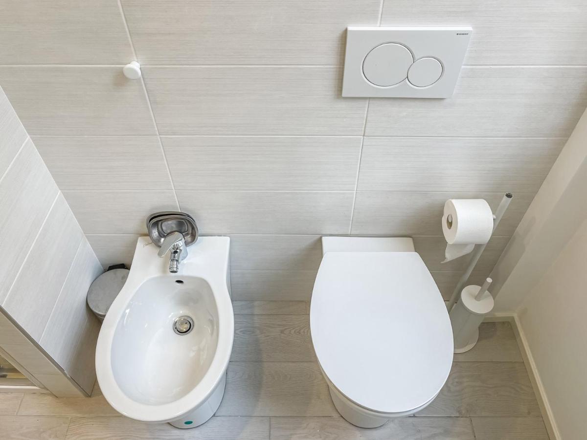 Bnb Capital Milano Moscova - White Bagian luar foto